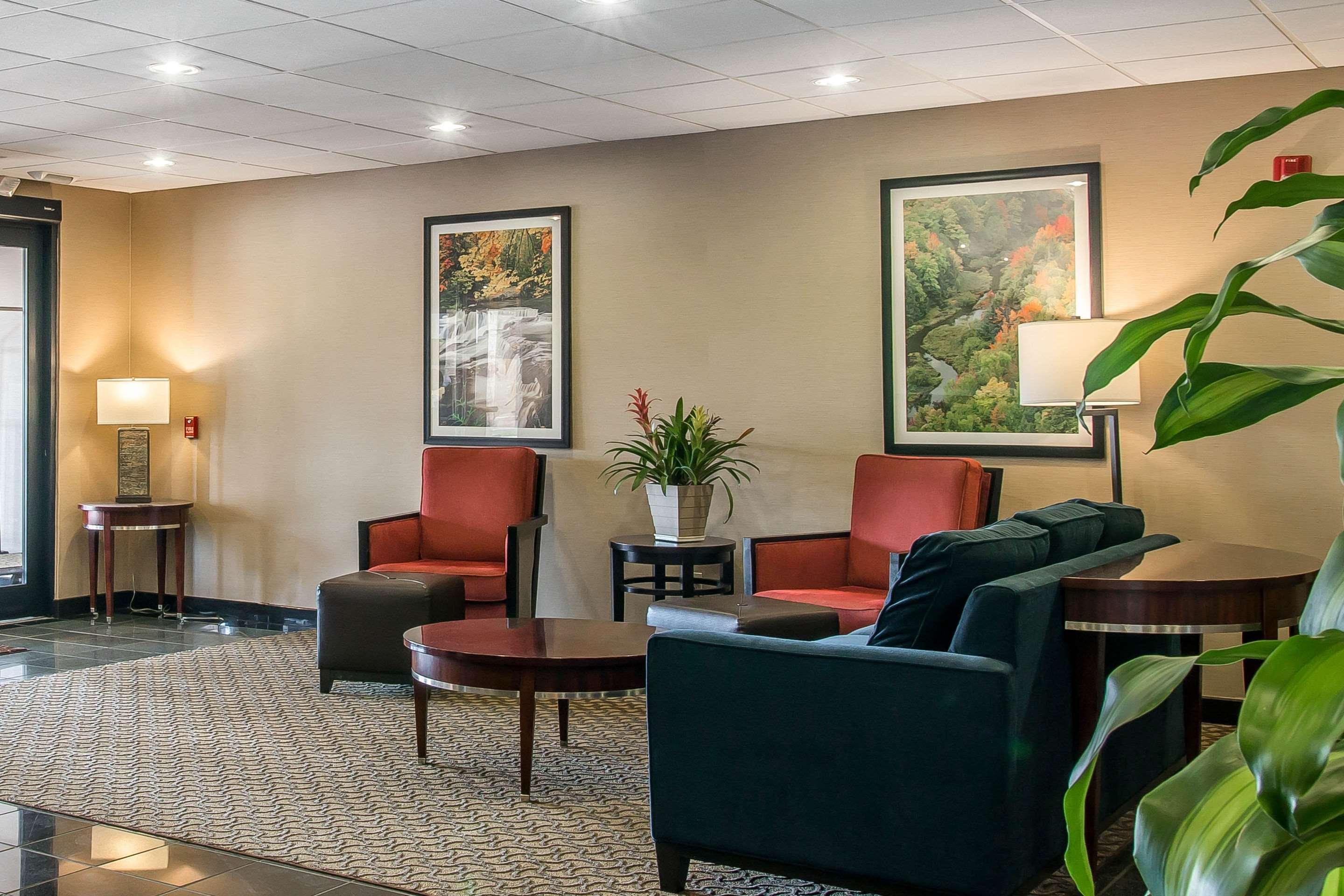 Comfort Suites Wixom Exteriör bild
