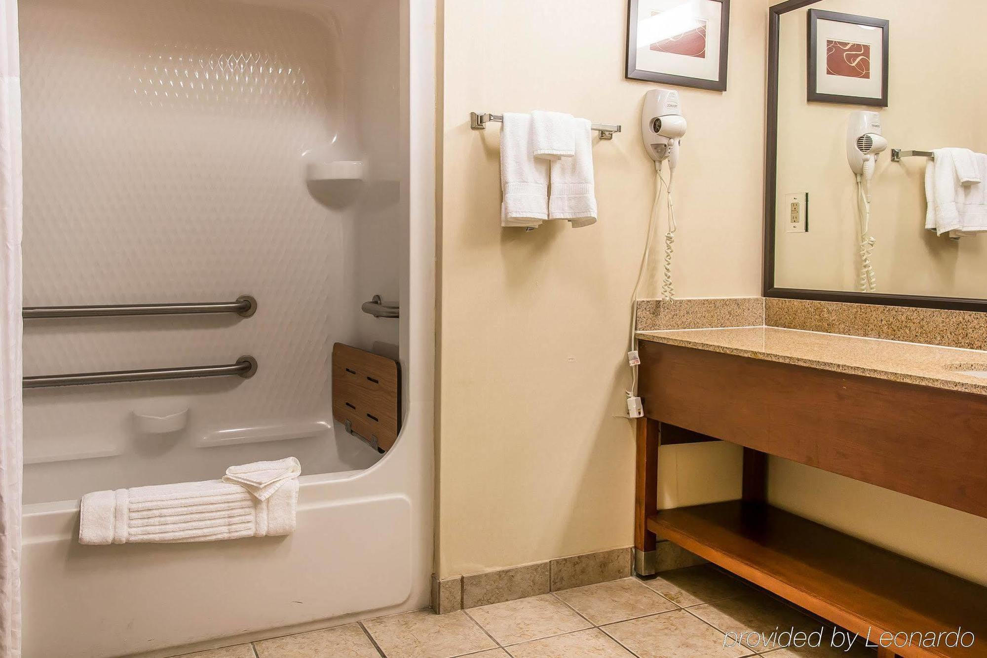 Comfort Suites Wixom Exteriör bild